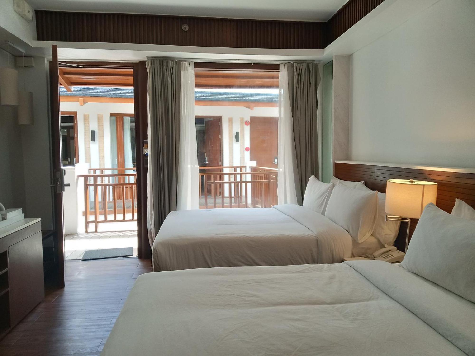 Mandarin White Sand Boracay Manoc-Manoc Quarto foto